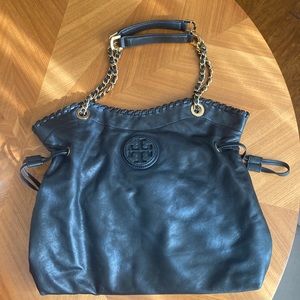 Beautiful leather Tory Burch tote with chain/leather straps!